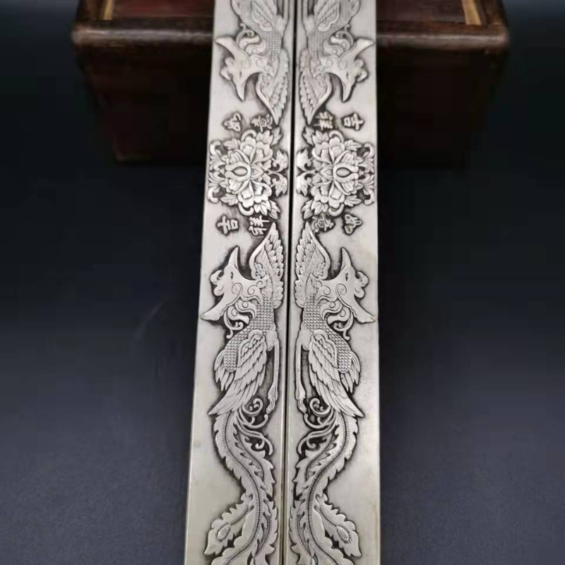 White Brass Paperweight Antiqu - đánh giá và giá Book Weight Glass